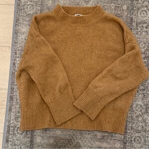 Zara Women's Scoopneck Sweater in Camel Brown
